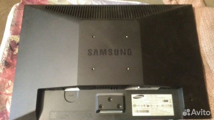 Монитор samsung