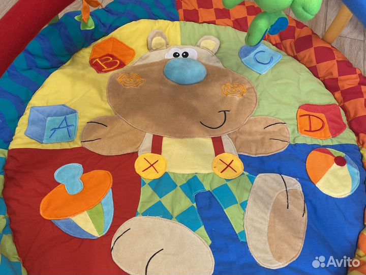 Развивающий коврик для малышей