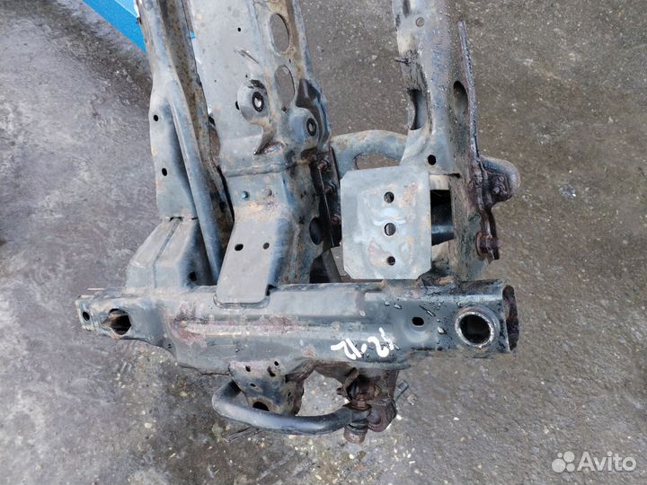 Передний подрамник в сборе Mercedes Sprinter W906