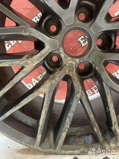 Диск литой Hyundai Genesis G70