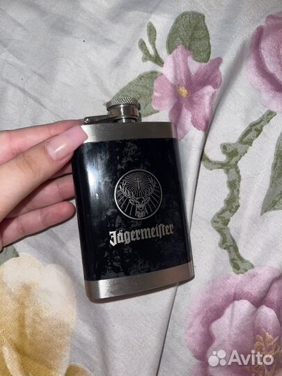 Фляжка jagermeister