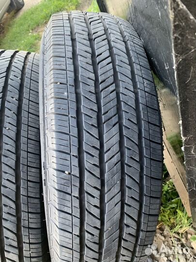 Bridgestone Dueler H/T 685 245/75 R17
