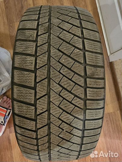 Continental ContiWinterContact TS 830 P 255/40 R20 101