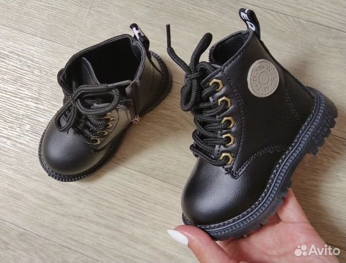 Ботинки для девочки