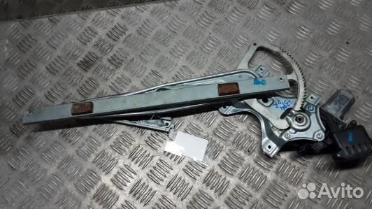 Стеклоподъемник передний правый toyota auris E150 (73P04E501)
