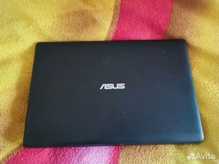 Сенсорный ноутбук Asus X200MA
