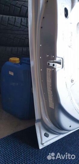 Дверь левая водительская