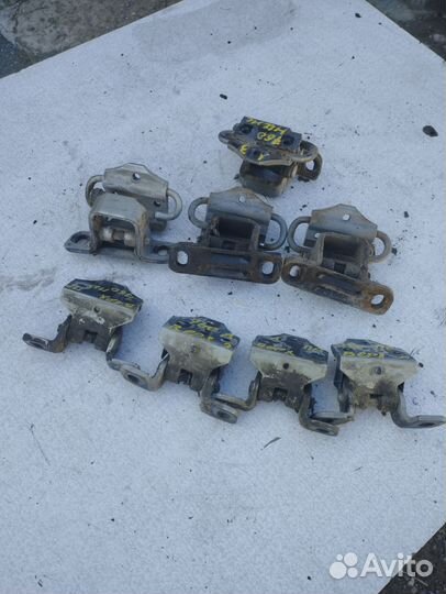 Петля двери vоlvo 760 вольво 760, 740, 940