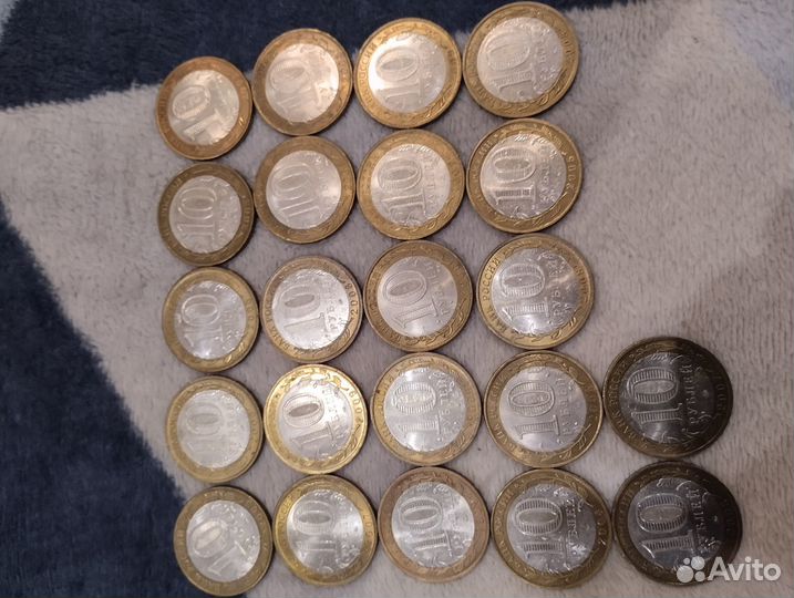 Юбилейные монеты РФ биметалл