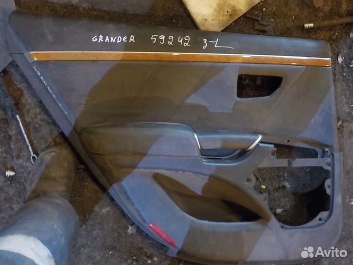 Обшивка двери hyundai grandeur задняя левая