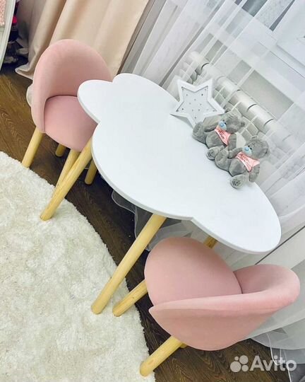 Детский стол и стул