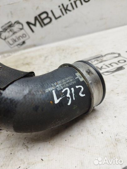 Патрубок интеркулера левый Mercedes Cls W219