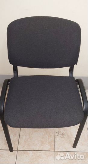 Офисный стул 1шт б.у