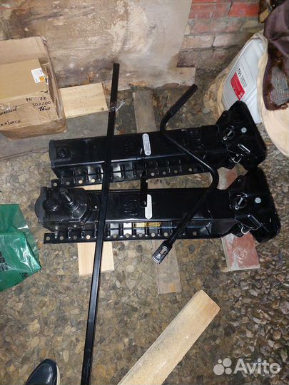 Опоры на полуприцеп трал