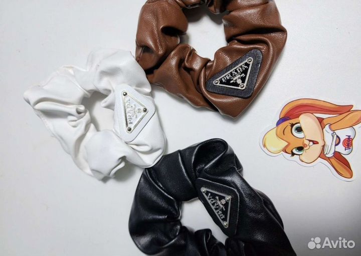 Резинка для волос Prada