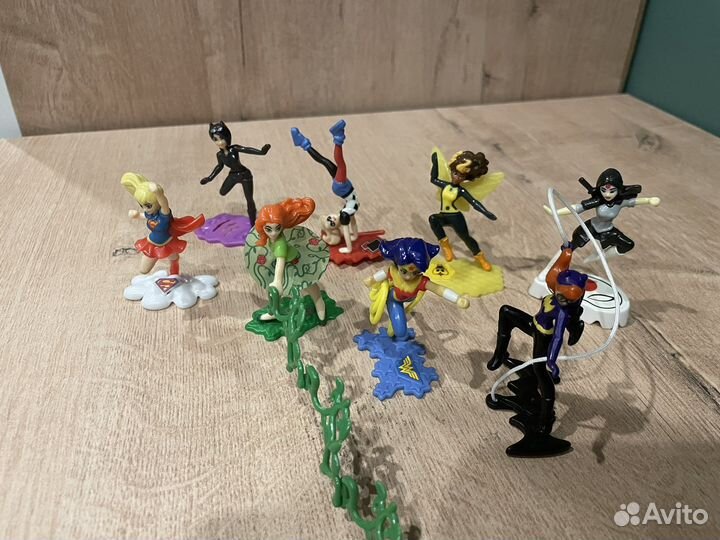 Коллекция Kinder Joy Supergirls 2017