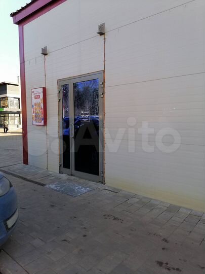 ПСН на входе в ТЦ Семафор, 25.95 м²