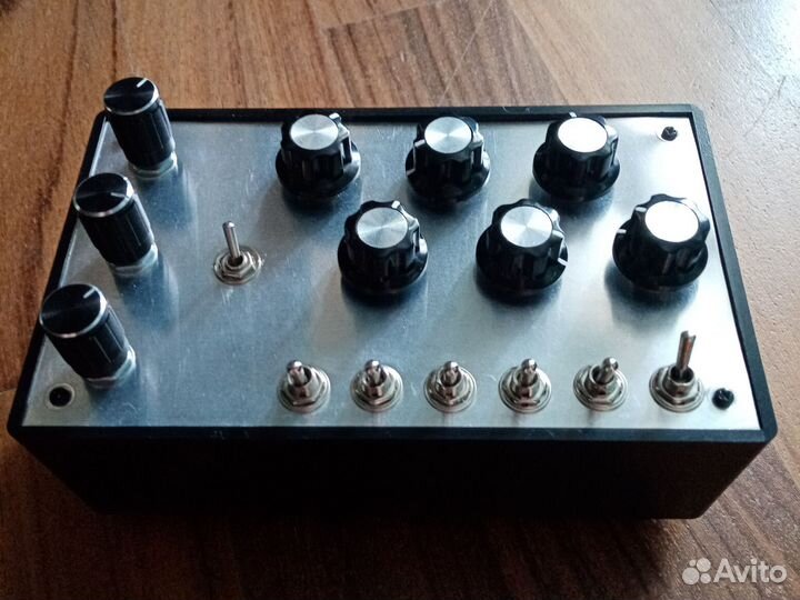 Аналоговый синтезатор, Нойз бокс Царь Дрон