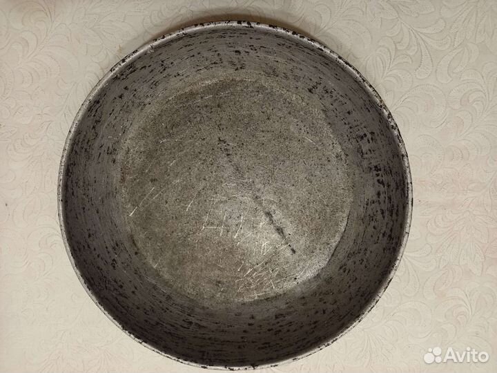 Чугунная сковорода