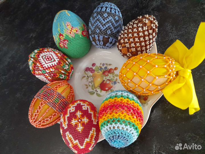Яйцо пасхальное из бисера