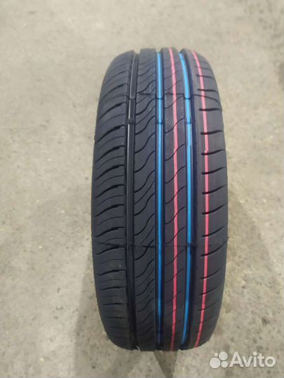 Viatti Strada 2 (V-134) 185/65 R15