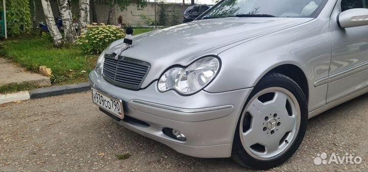 Шапка на эмблему mercedes