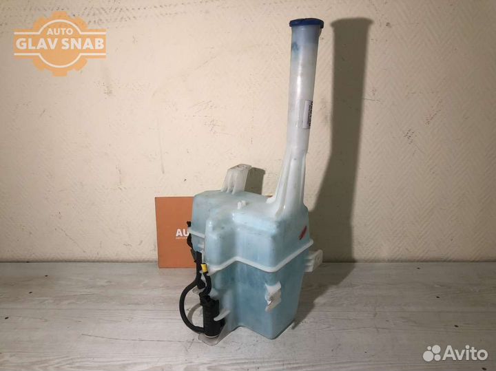 Бачок омывателя в сборе