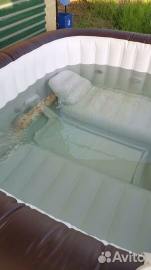 Джакузи Lay-Z-Spa: Maldives 201*201*80 см