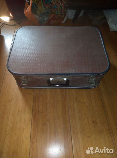 Чемоданы времен СССР