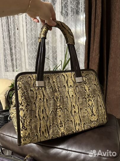 Сумки кожаные женские