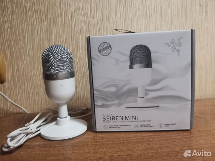 Микрофон Razer Seiren Mini Mercury