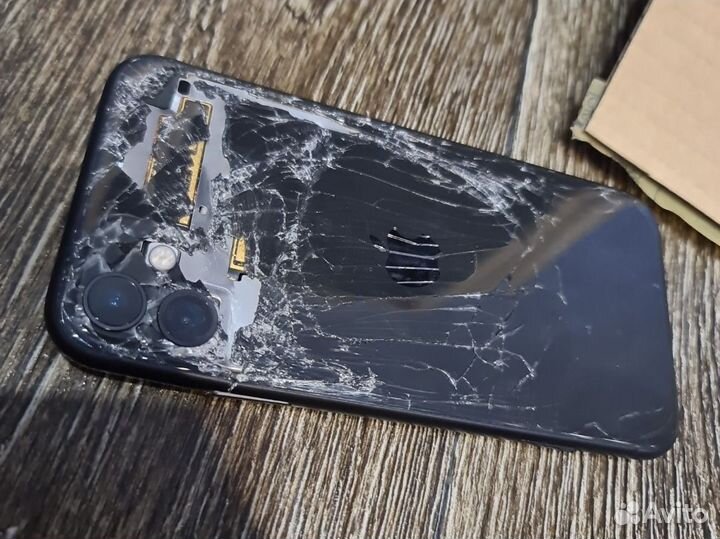 iPhone 11 запчасти