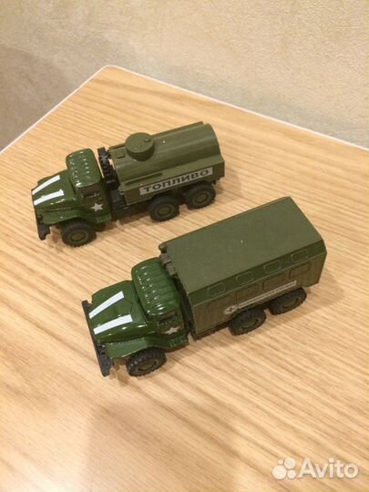 Машинка модель