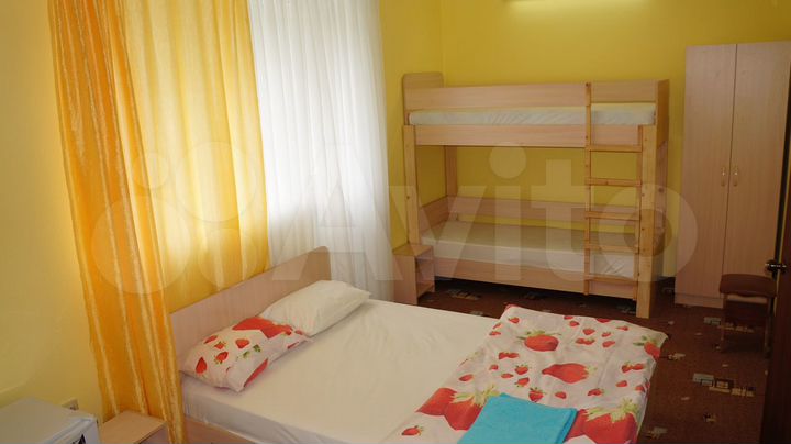 Комната 18 м², 2/2 эт.