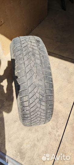 Goodyear UltraGrip Ice 225/60 R17 103T