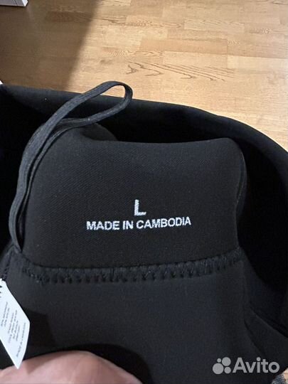 Гидрошапка для виндсерфинга, кайтинга