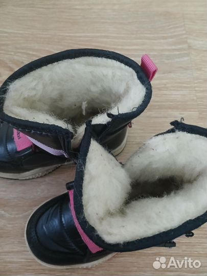 Зимние ботинки для девочки