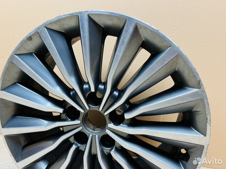 Диск колесный R18 Hyundai Equus