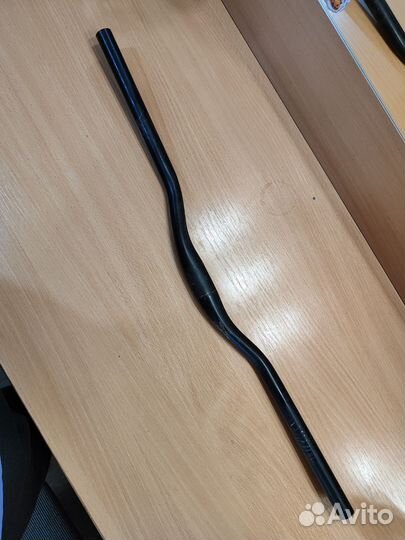 Велосипедный руль 31.8 х72