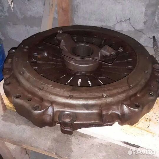 Запчасти на Вольво Америка