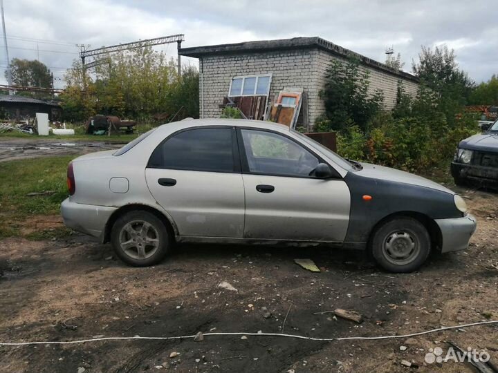 Запчасти б/у Chevrolet Lanos седан 1.5 A15SMS