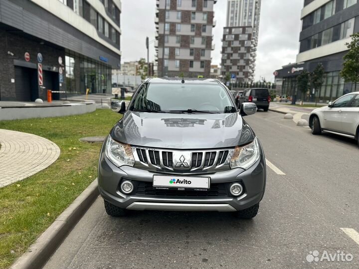 Mitsubishi L200 2.4 МТ, 2015, 120 000 км