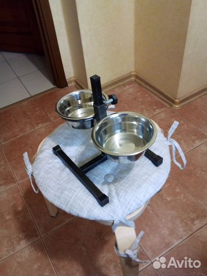 Подставка для еды для малых собак