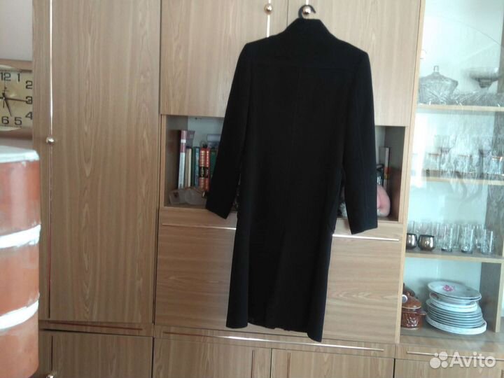 Пальто демисезонное р.44