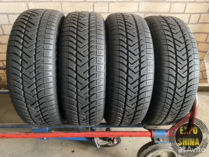 Pirelli Winter 210 SnowControl Serie III 195/55 R16 87H