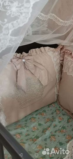 Бортики и балдахин новые