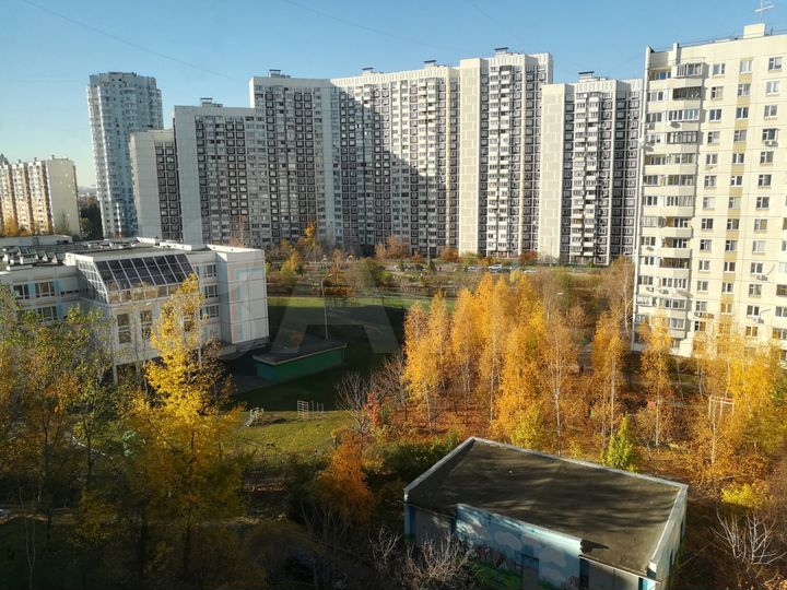 Комната 18 м² в 3-к., 9/16 эт.