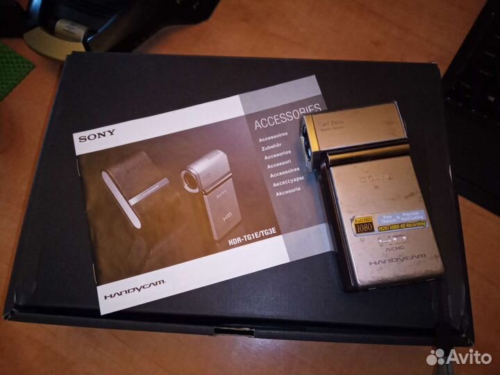 Видеокамера Sony HDR TG-1E Full HD