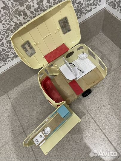 Игрушка автобус кемпинг сильвани