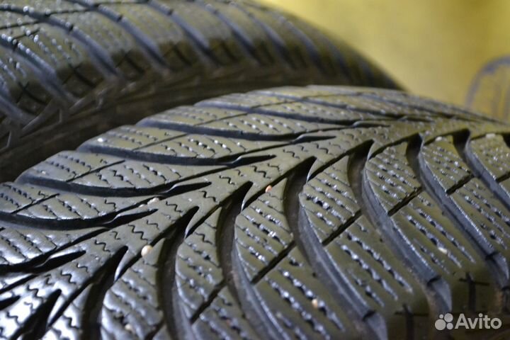 Goodyear UltraGrip Ice+ 185/60 R15